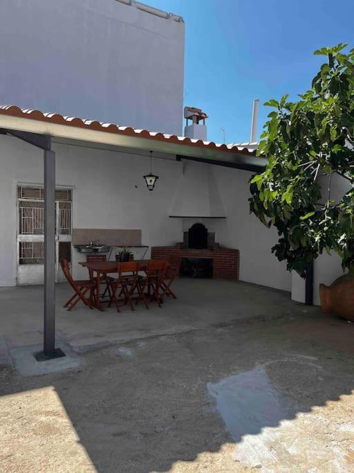 Agradable Casa Con Chimenea Interior Y Barbacoa. Villa Graja de Iniesta Eksteriør bilde